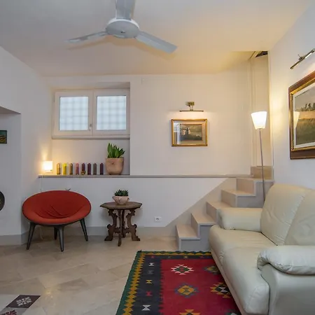 Apartman Palazzo Degli Olivi *