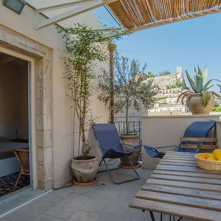 Apartman Palazzo Degli Olivi *