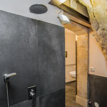 Palazzo Degli Olivi Apartman *