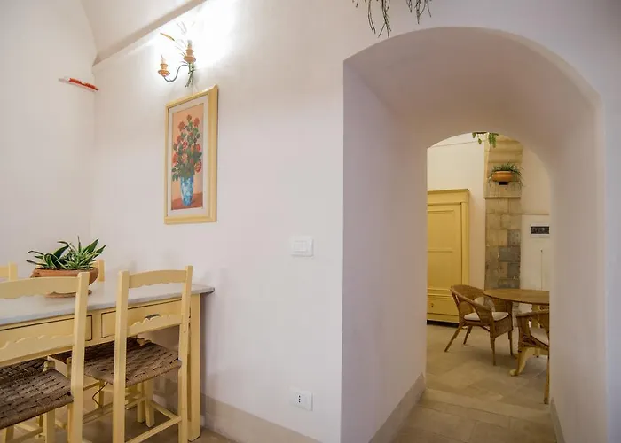 Palazzo Degli Olivi *